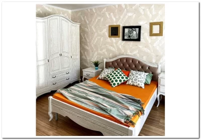 Кровать с каретной стяжкой Авиньон из массива бука